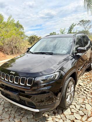 JEEP COMPASS 1.3 T270 TURBO FLEX LONGITUDE AT6 JEEP COMPASS 1.3 T270 TURBO FLEX LONGITUDE AT6